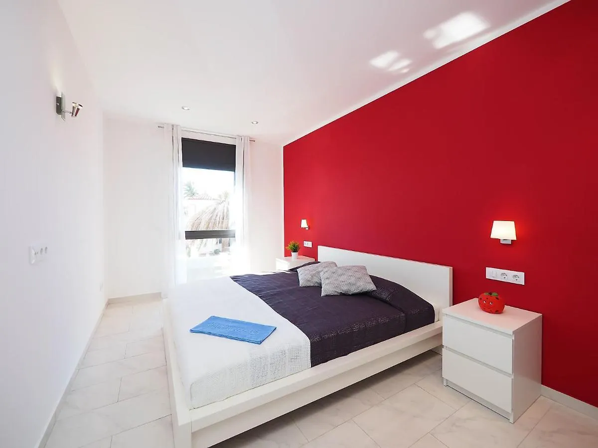 Holiday Home Alberes By Interhome Empuriabrava
